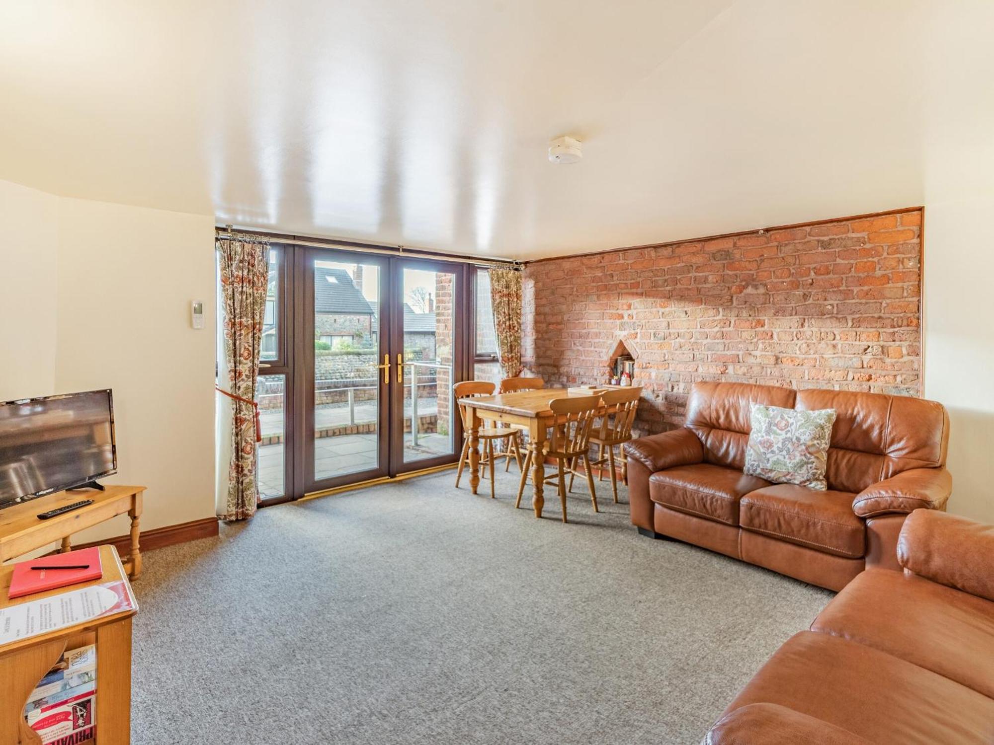 The Barn Villa Poulton-le-Fylde Bagian luar foto