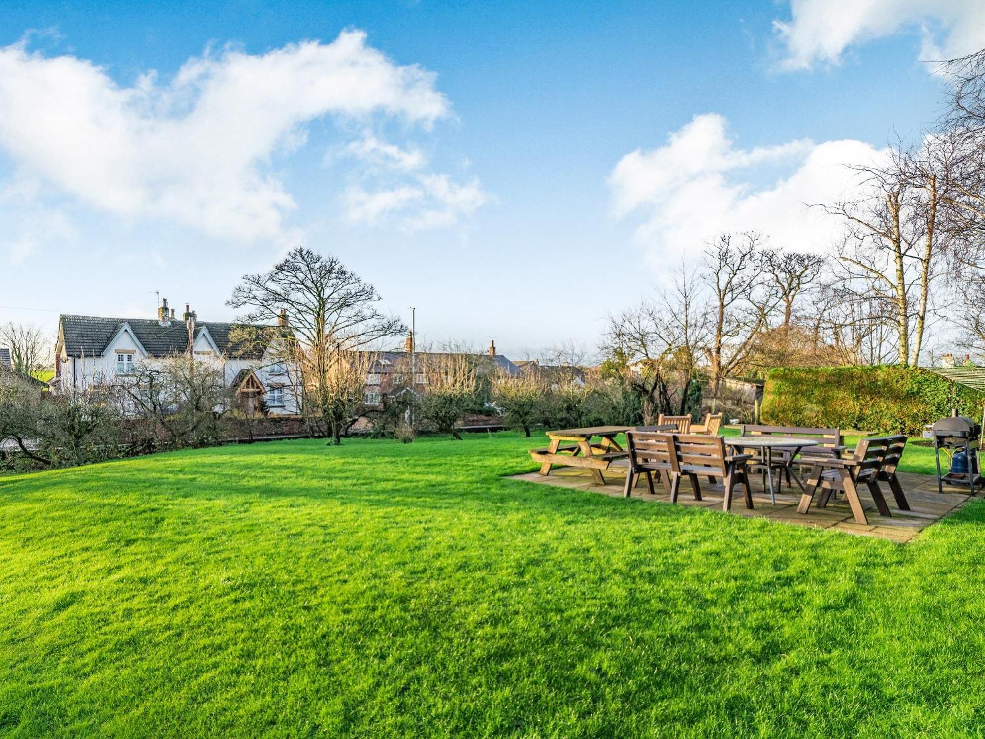 The Barn Villa Poulton-le-Fylde Bagian luar foto